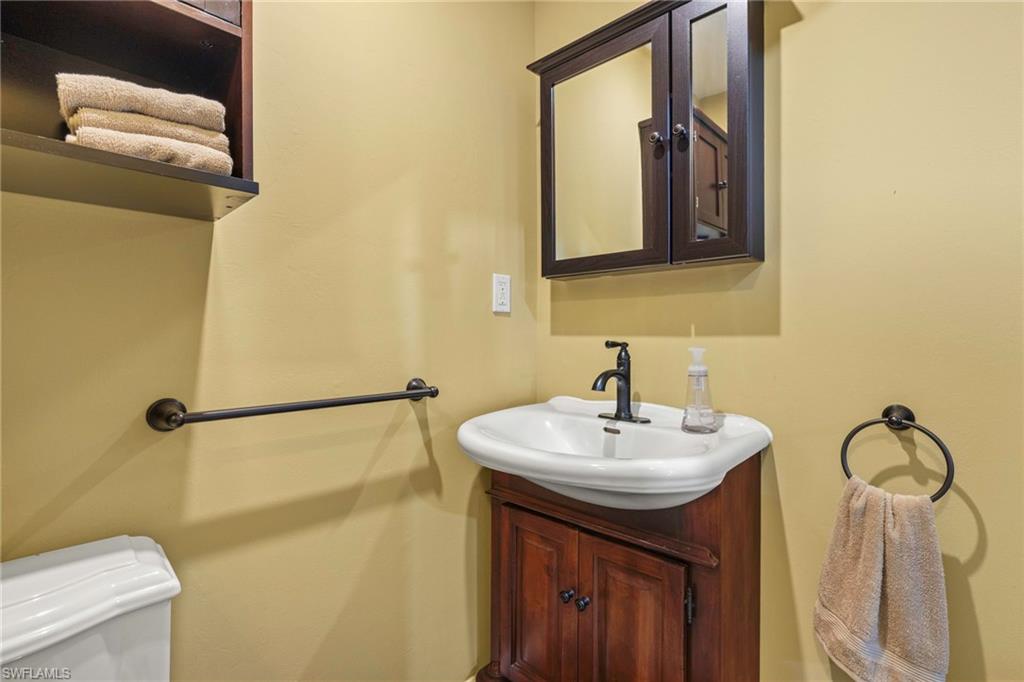 841 Cypress Lake Cir Property Photo 30