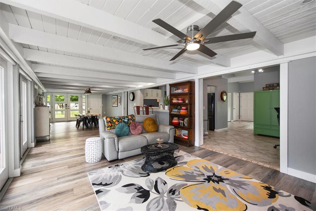 6384 Morgan La Fee Ln Property Photo 11