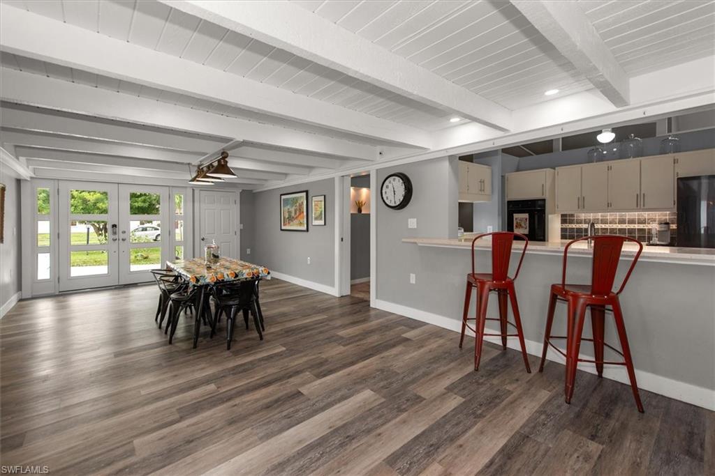 6384 Morgan La Fee Ln Property Photo 17