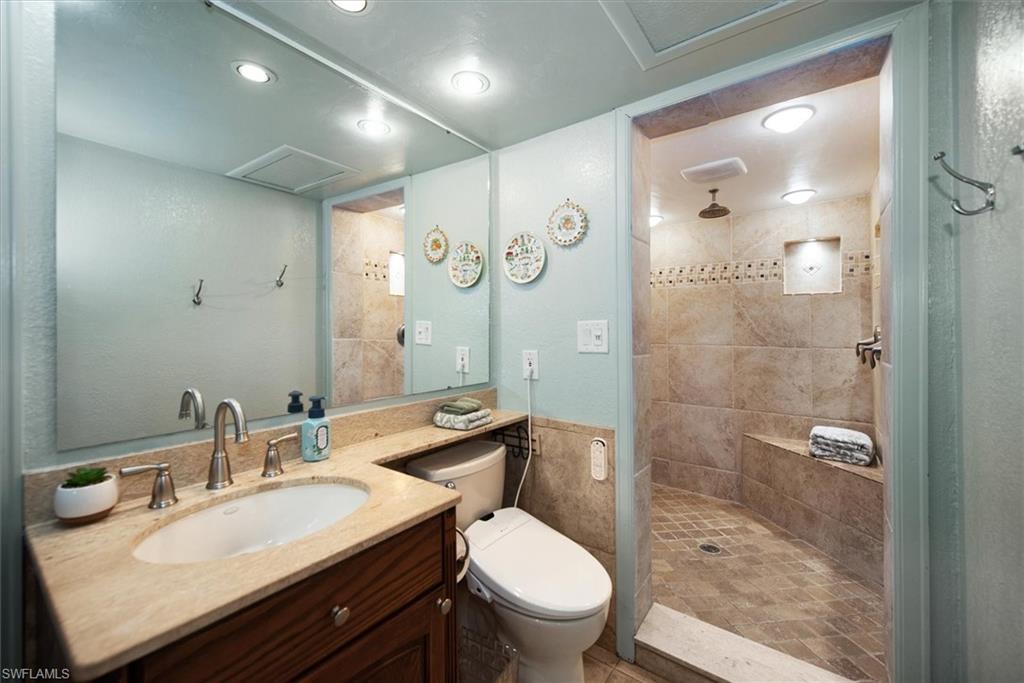6384 Morgan La Fee Ln Property Photo 20
