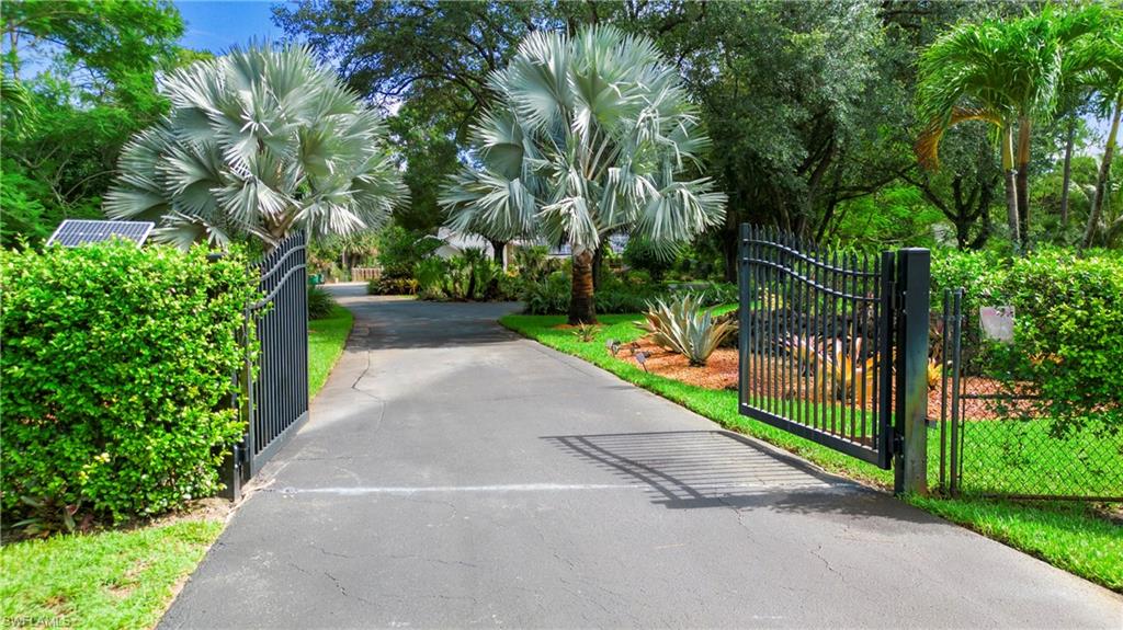 5961 Sea Grass Ln Property Photo 1