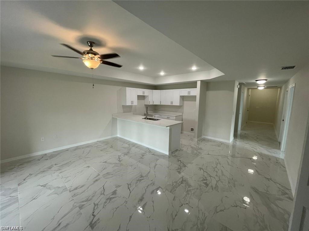 397/399 Carrillon Ave S Property Photo 3