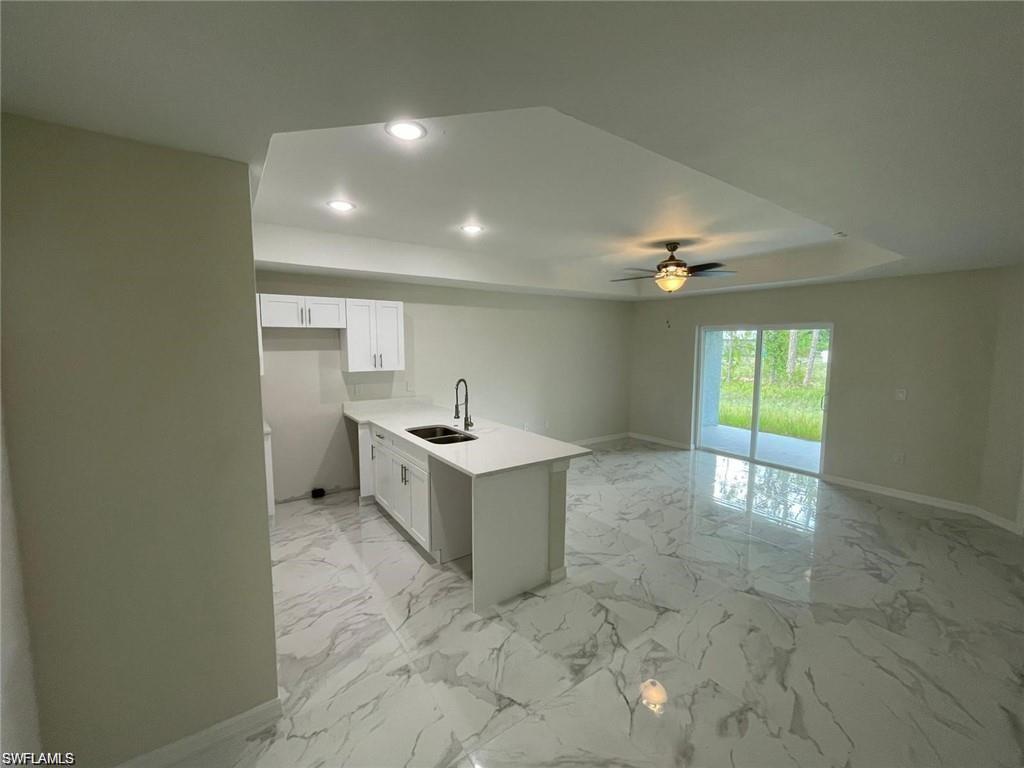 397/399 Carrillon Ave S Property Photo 6