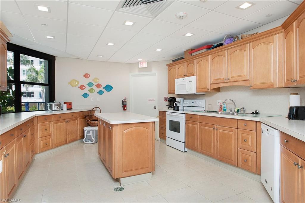 730 S Collier Blvd # 702 Property Photo 30