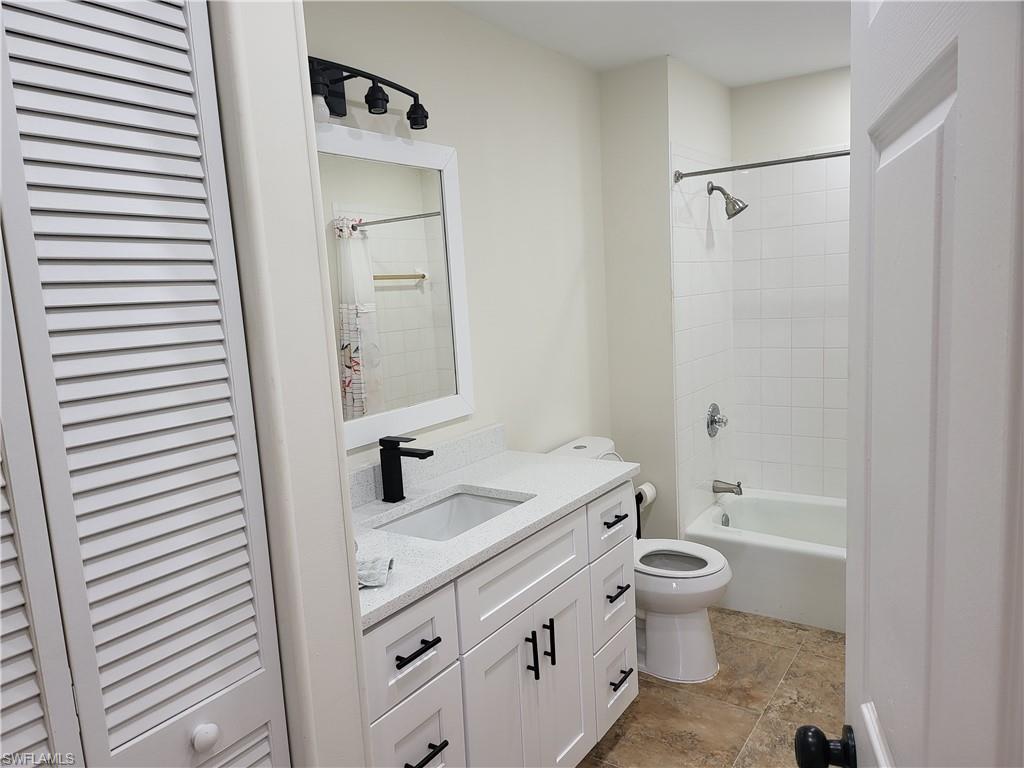 14112 Clubhouse Dr E Property Photo 16