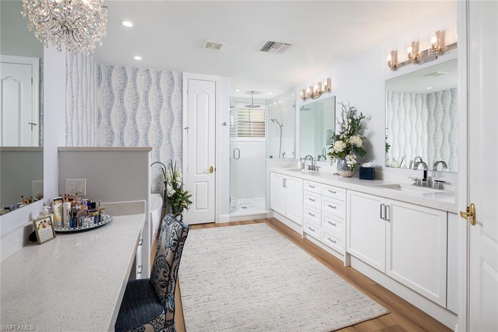 575 Avellino Isles Cir # 102 Property Photo 13