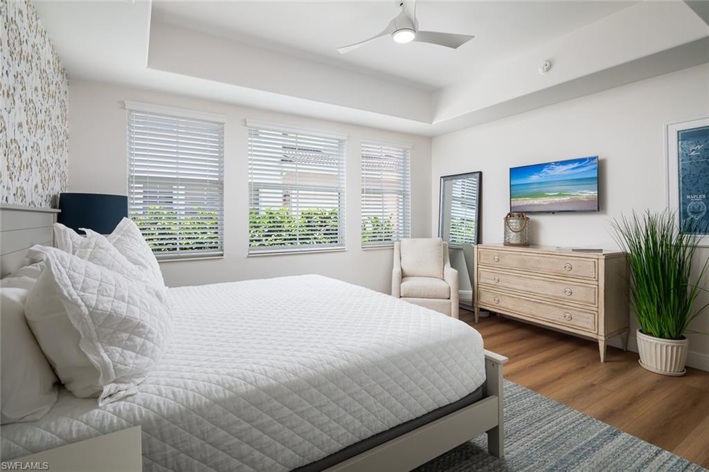 575 Avellino Isles Cir # 102 Property Photo 17