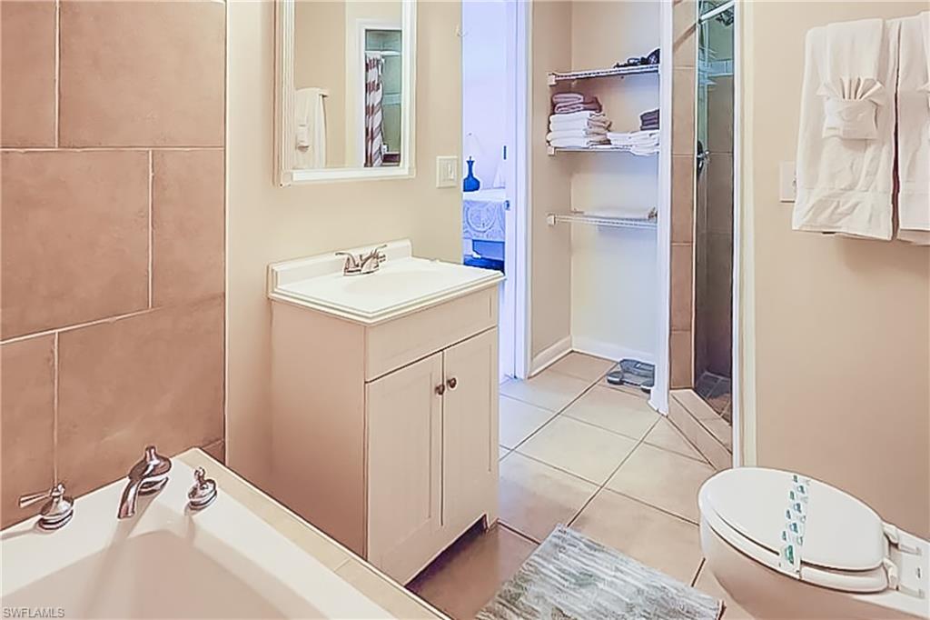 3042 Sw 10th Pl Property Photo 23