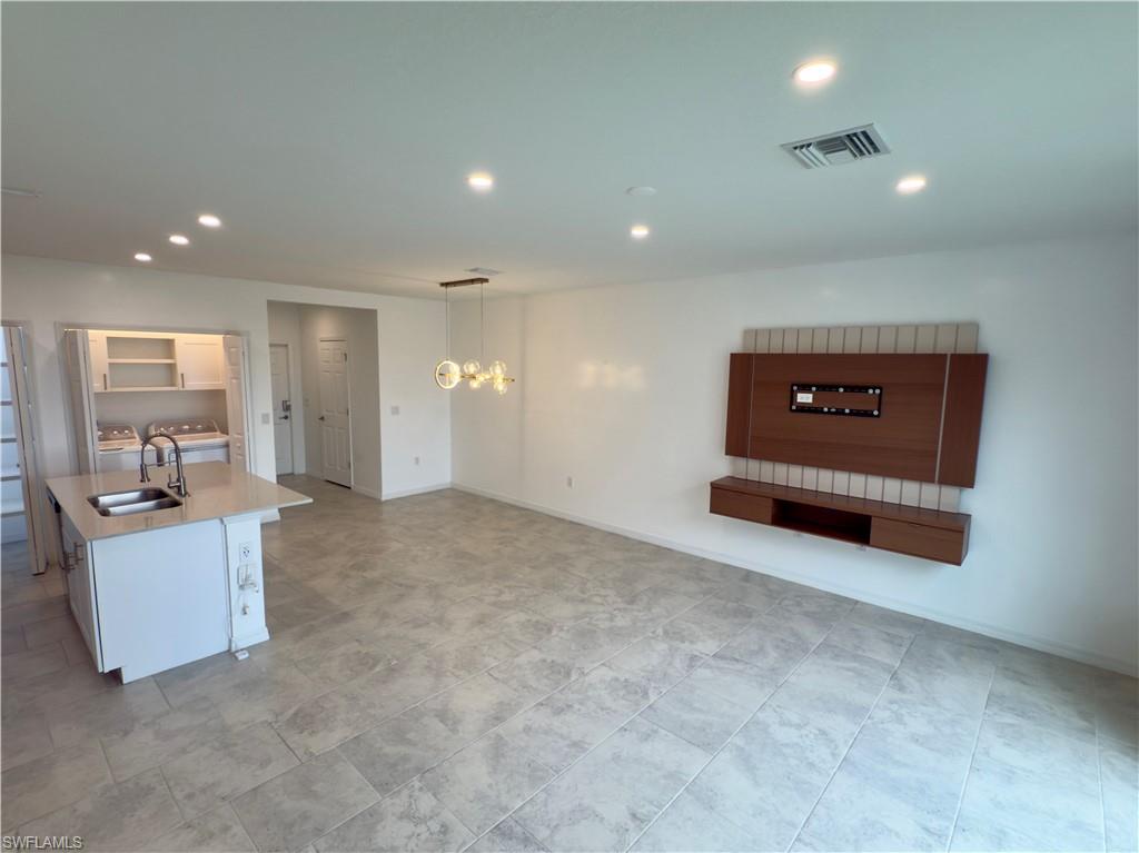 14107 Oviedo Pl Property Photo 4