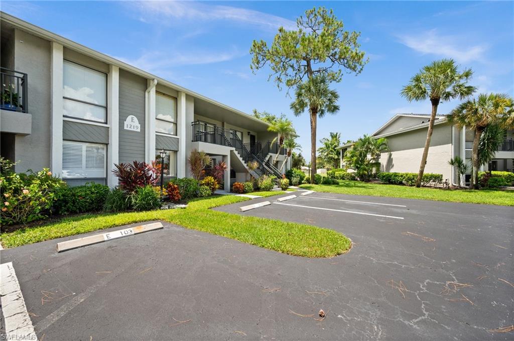 1219 Commonwealth Cir # E103 Property Photo 23