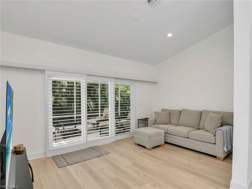15337 Wimborne Ln # 5 Property Photo 16