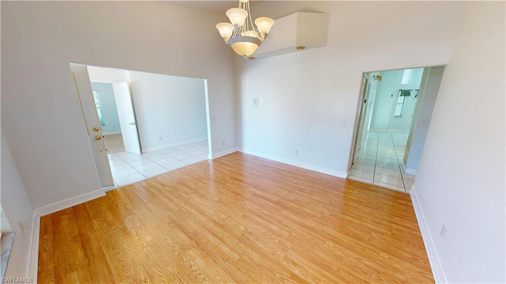 2244 Mauritania Rd Property Photo 4