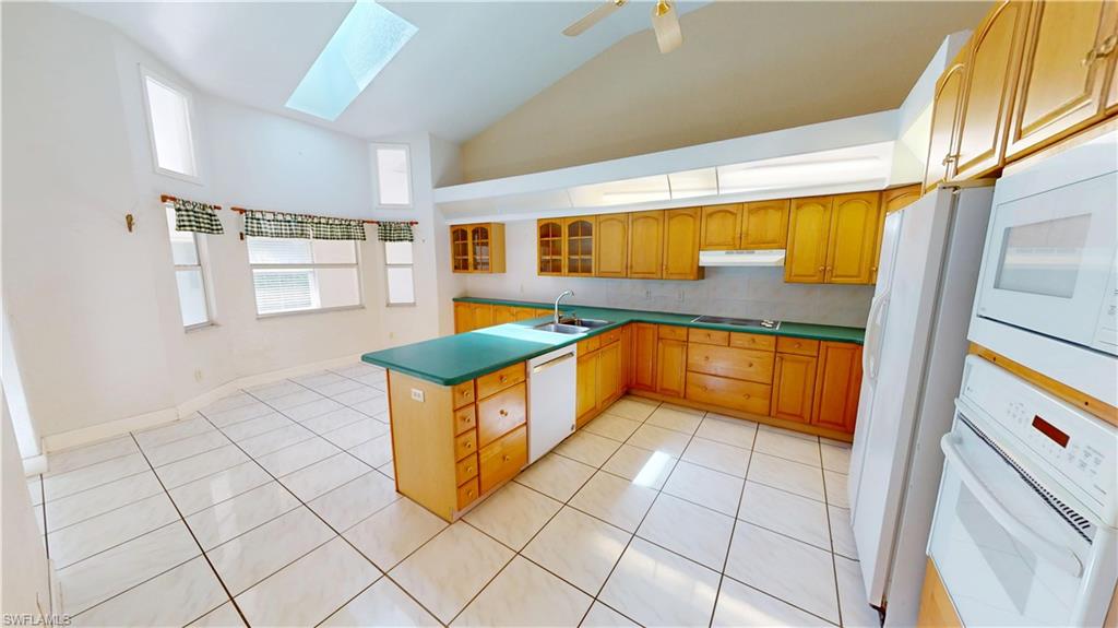 2244 Mauritania Rd Property Photo 12