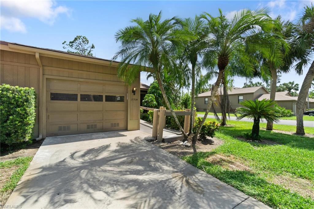 17754 Grande Bayou Ct Property Photo 5