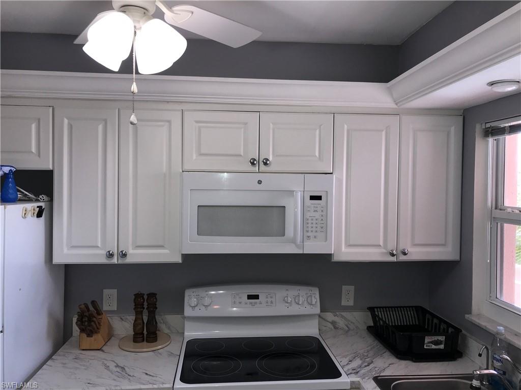 225 Turtle Lake Ct # 301 Property Photo 5