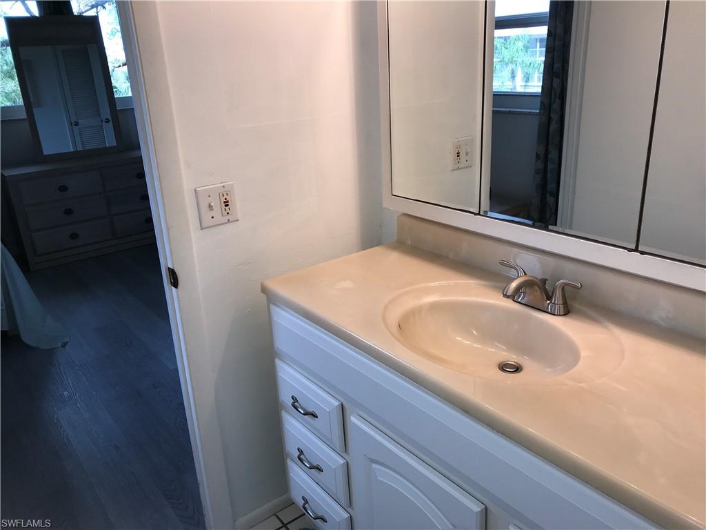 225 Turtle Lake Ct # 301 Property Photo 24