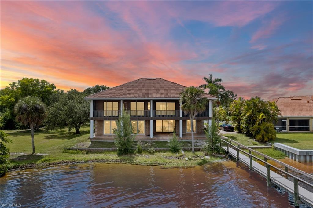 6120 River Shore Ct Property Photo 3