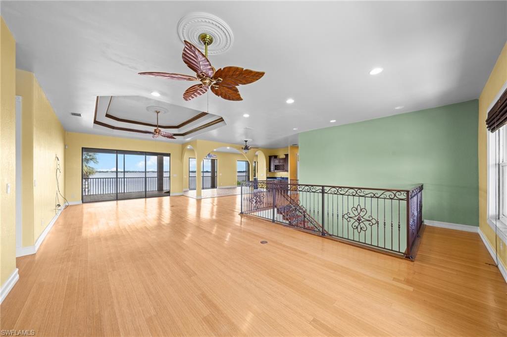 6120 River Shore Ct Property Photo 5
