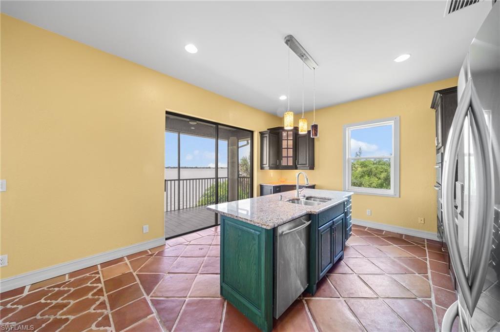 6120 River Shore Ct Property Photo 11