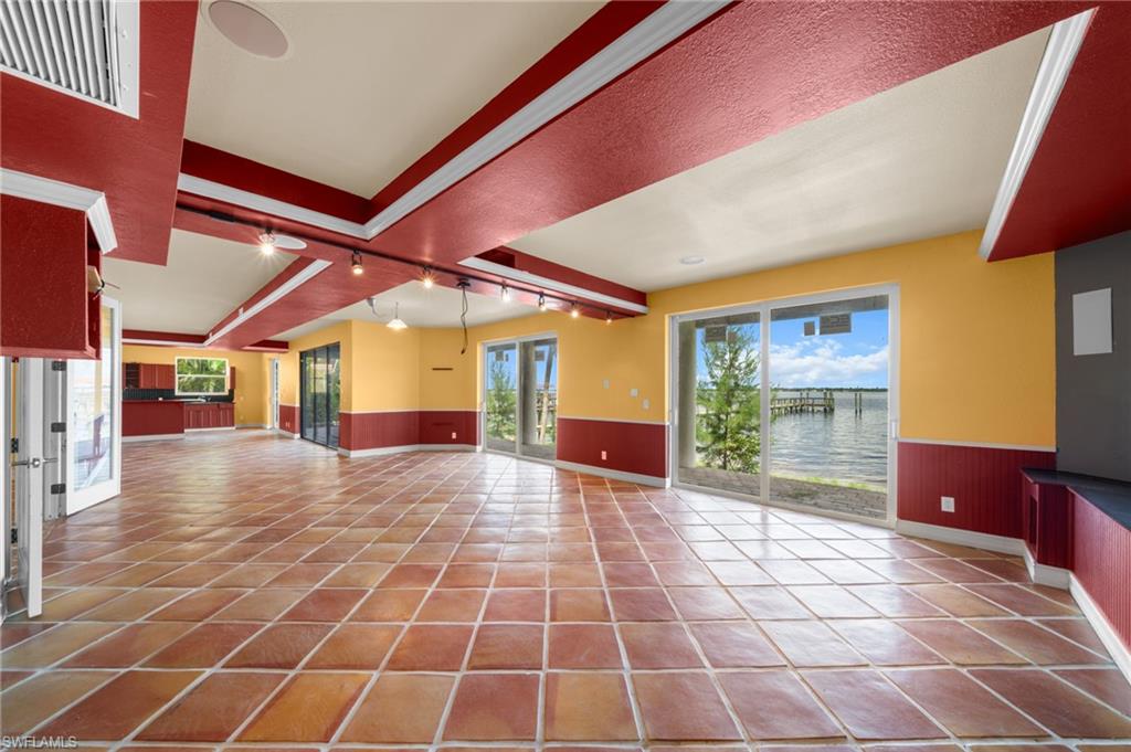 6120 River Shore Ct Property Photo 34