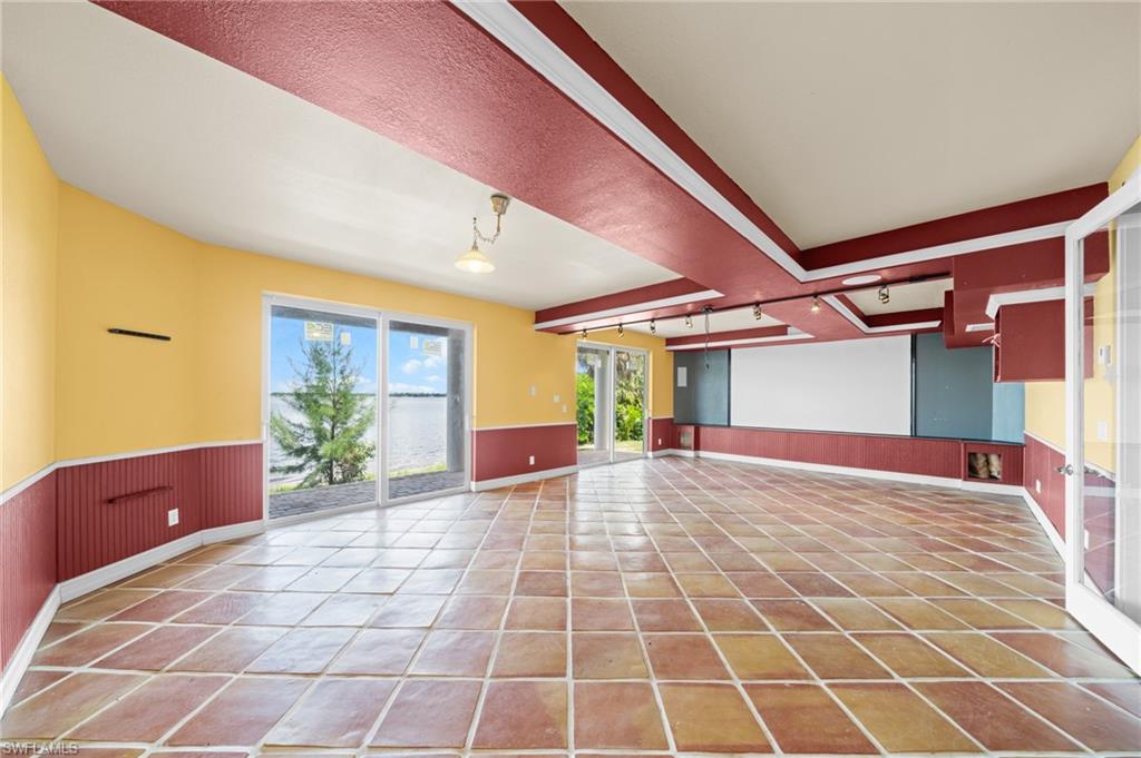 6120 River Shore Ct Property Photo 36