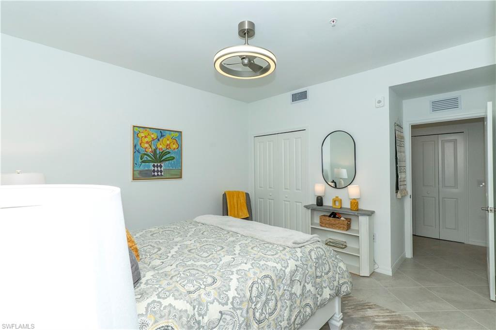5467 Double Eagle Cir # 3212 Property Photo 14