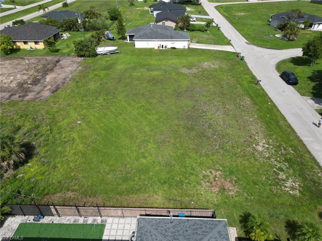 2018 Ne 24th Ter Property Photo 4