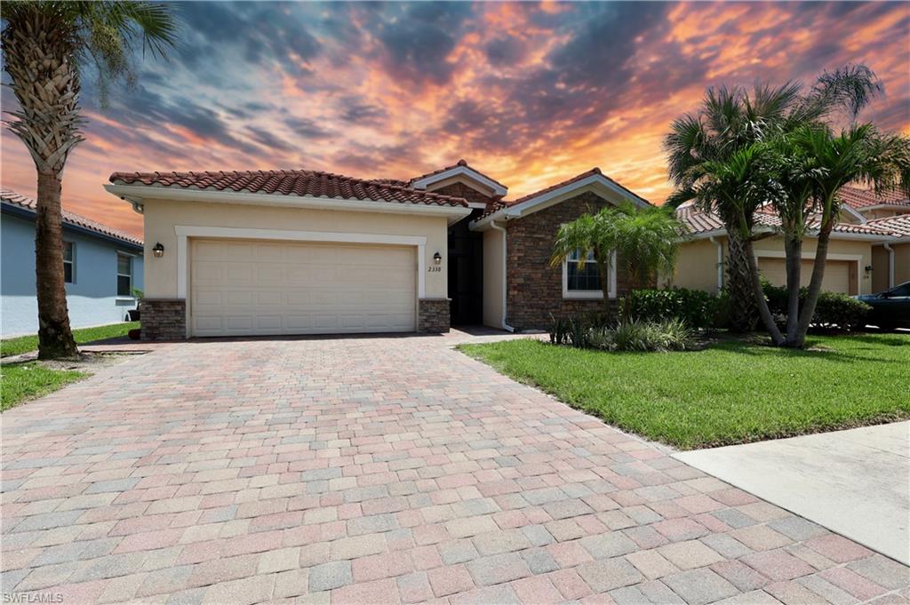 2338 Heydon Cir E Property Photo 1
