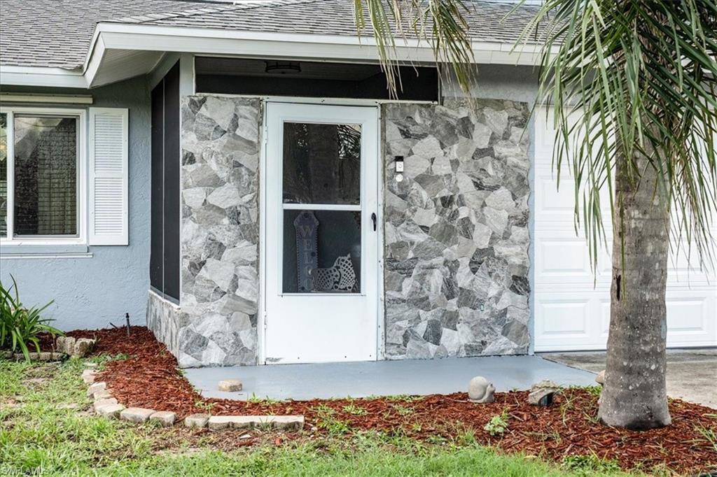 17236 Lee Rd Property Photo 1