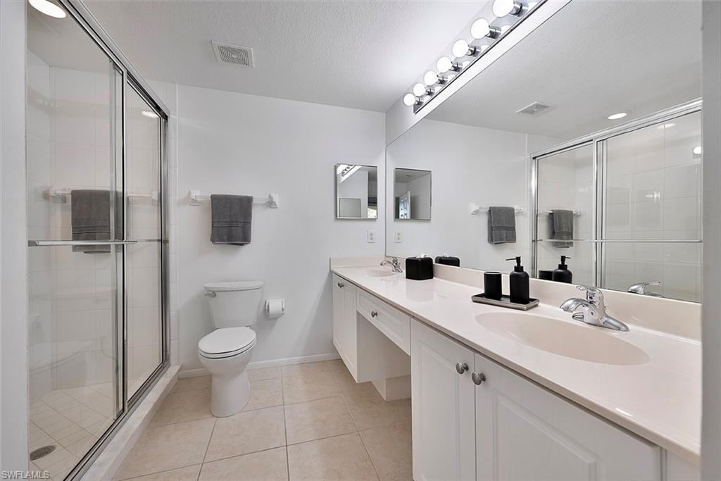 9035 Colby Dr 2322 Property Photo 9