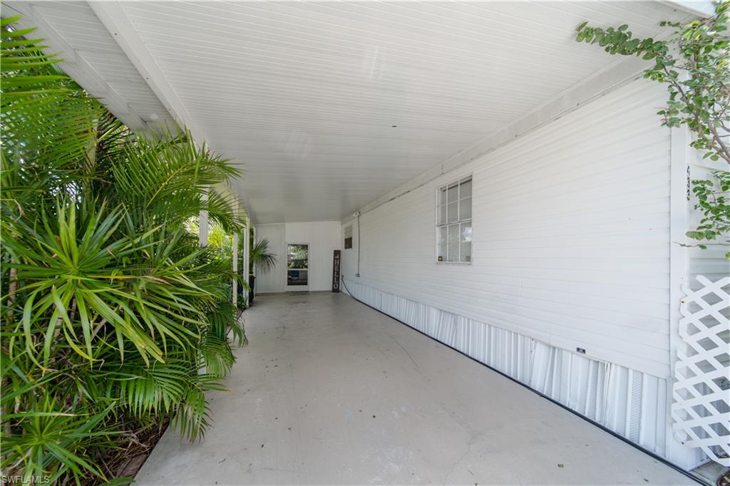 433 Riviera Blvd W Property Photo 24