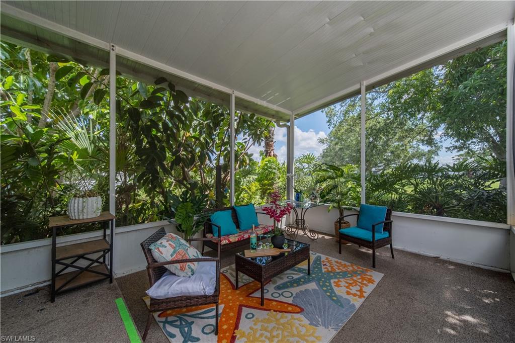 433 Riviera Blvd W Property Photo 28