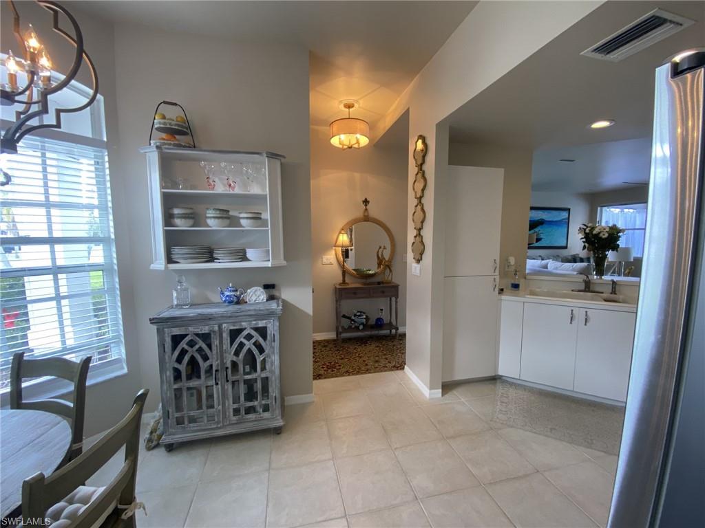 7687 Cameron Cir Property Photo 7
