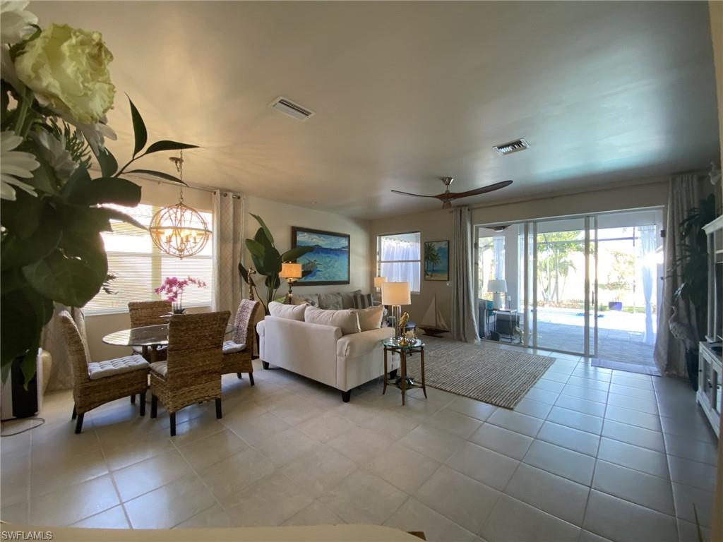 7687 Cameron Cir Property Photo 13