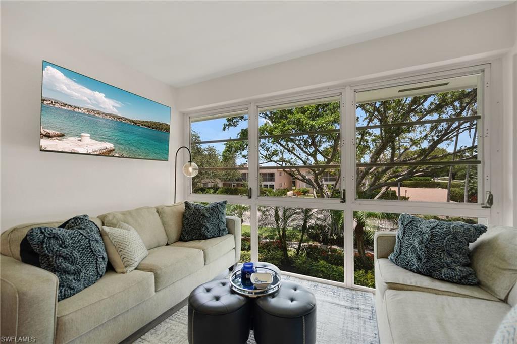 290 Banyan Blvd # 290 Property Photo 15