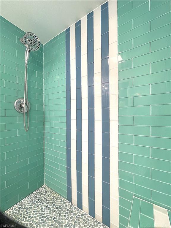 330 Tudor Dr 102 Property Photo 28