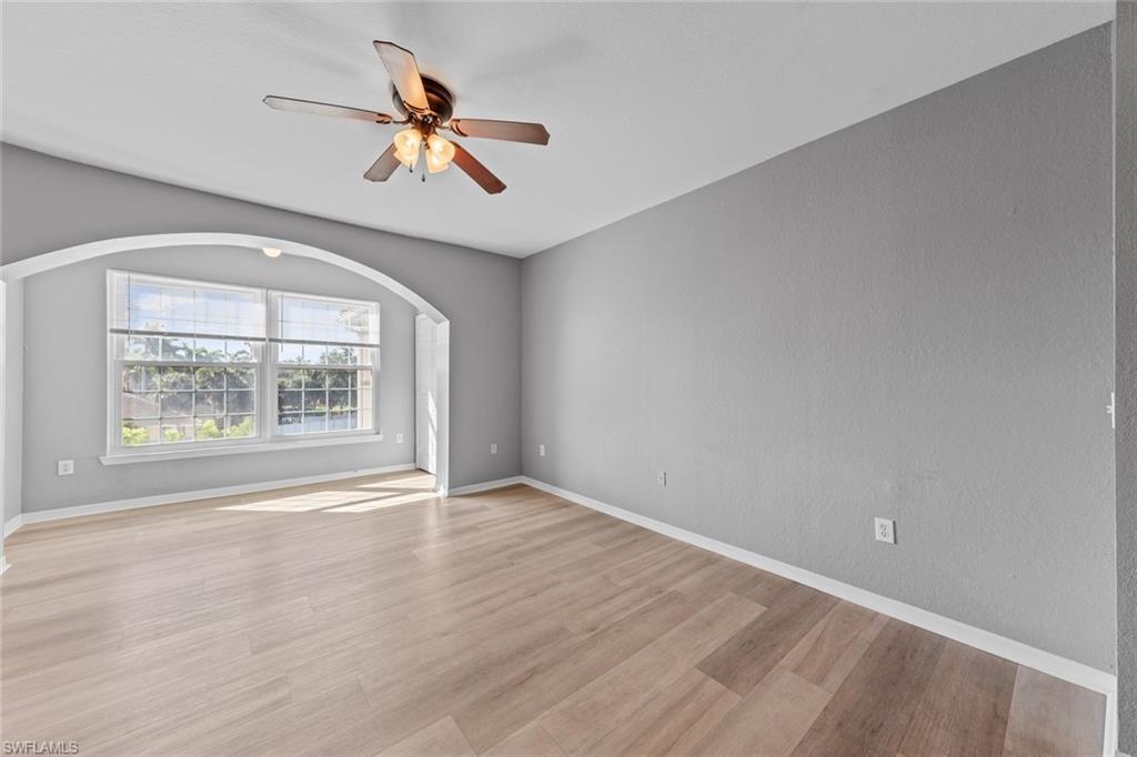 23680 Walden Center Dr # 307 Property Photo 6