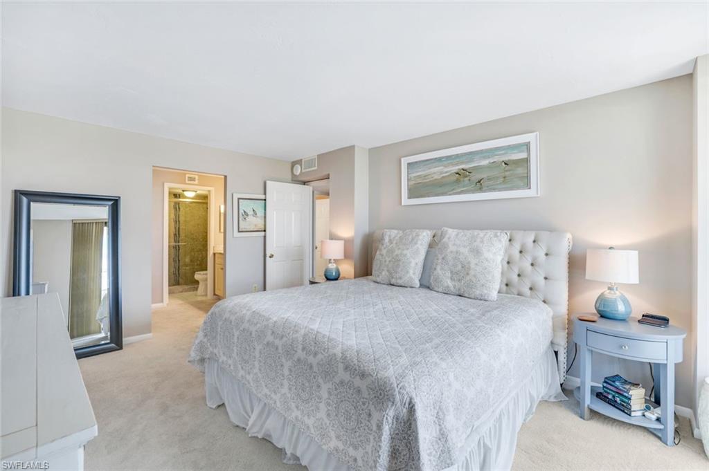 260 Seaview Ct # 407 Property Photo 10