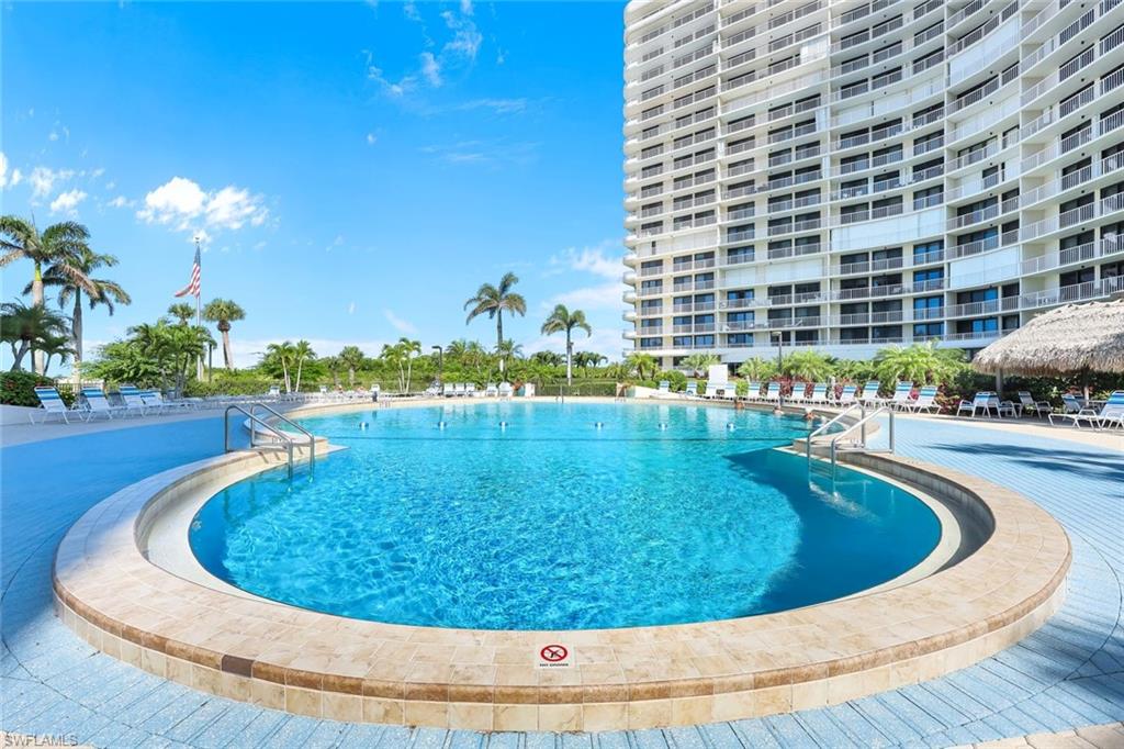 260 Seaview Ct # 407 Property Photo 22