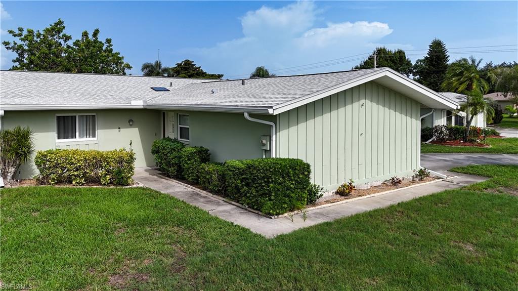 5585 Pendlewood LN Property Photo 1