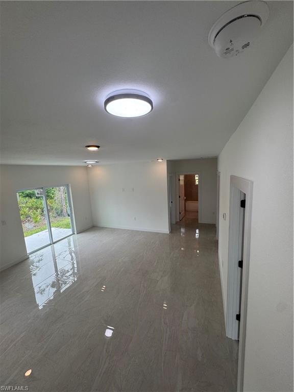 27189 N Twin Lakes Dr Property Photo 2