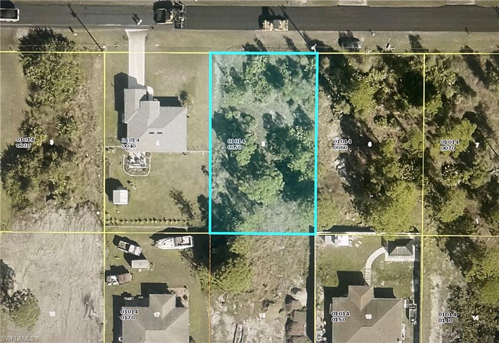 2911 43rd St W Property Photo 1