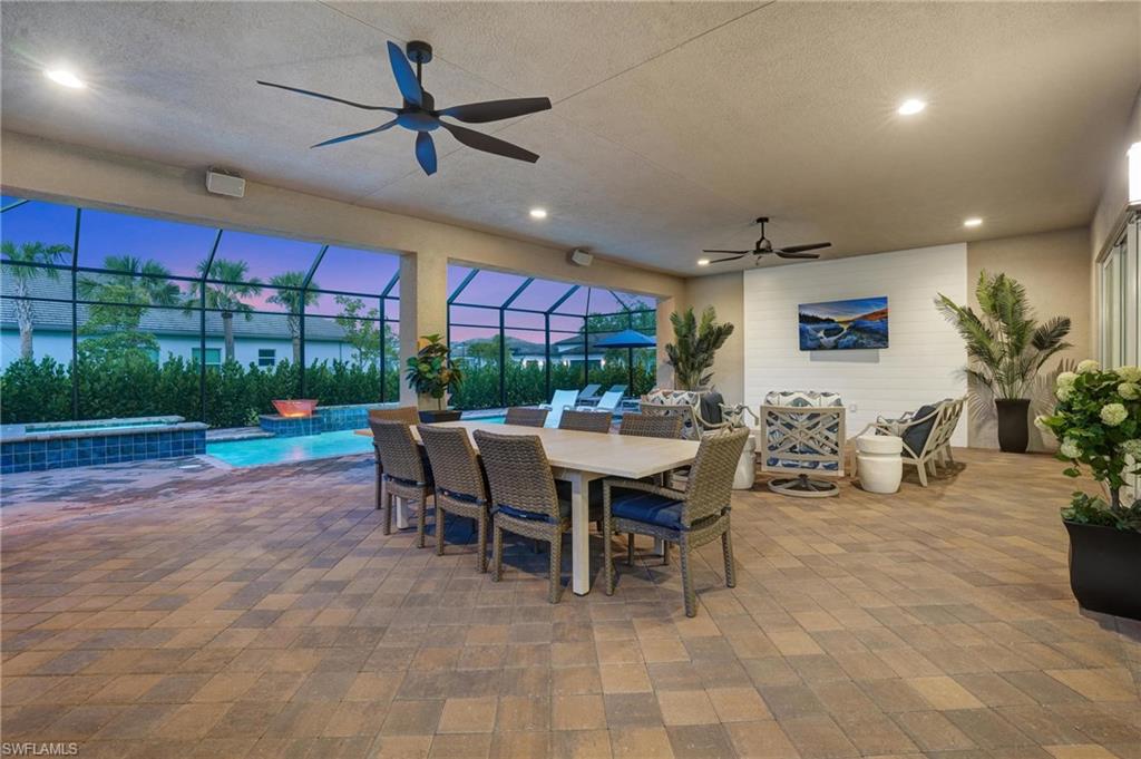 12068 Azalea Way Property Photo 7