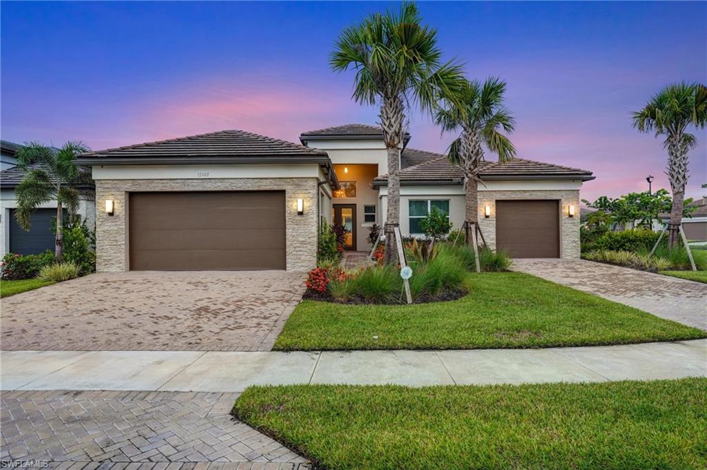 12068 Azalea Way Property Photo 2
