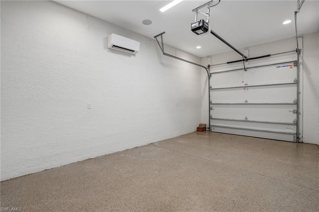 12068 Azalea Way Property Photo 42