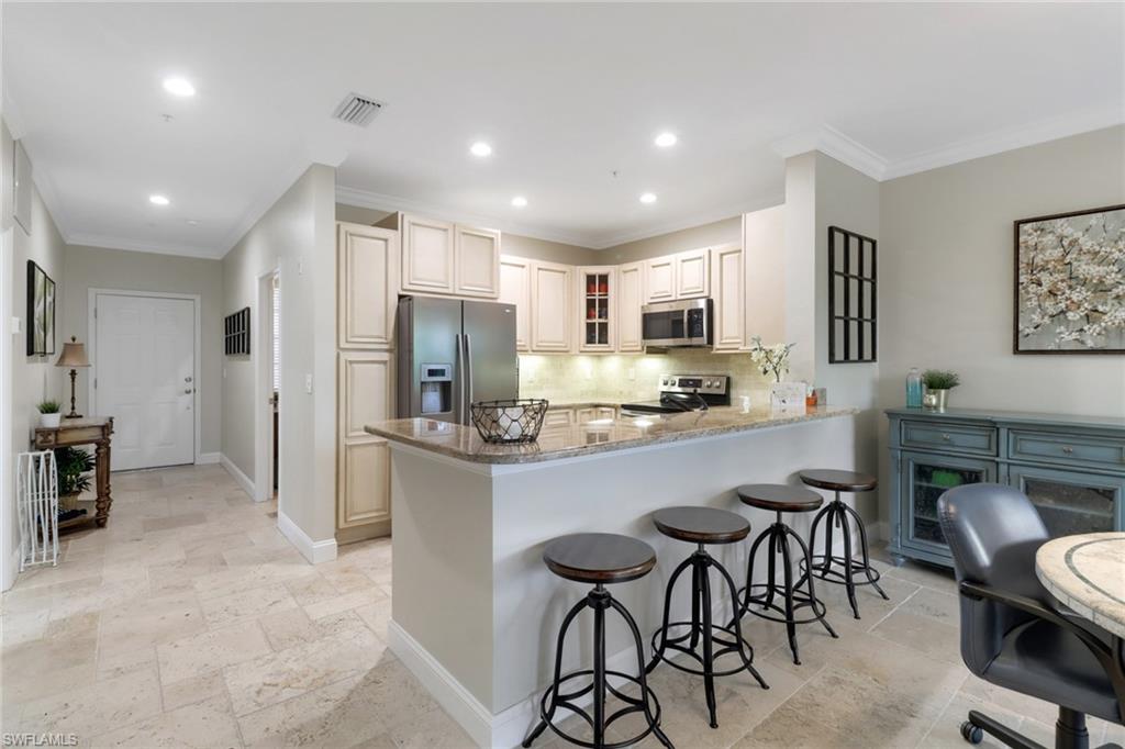 3471 Pointe Creek Ct # 202 Property Photo 5