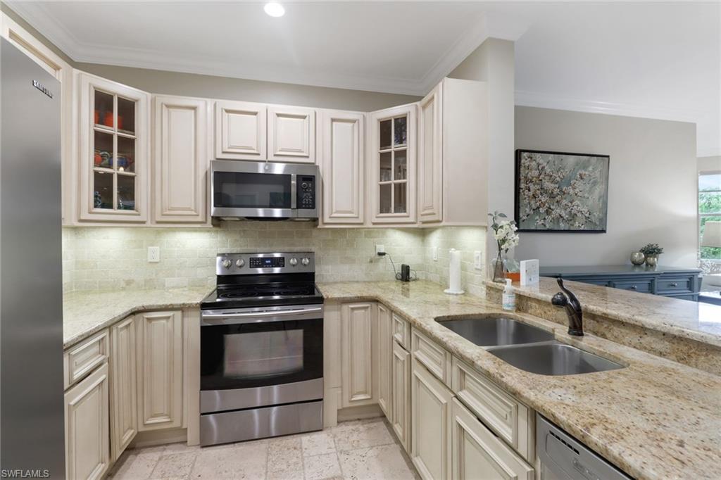 3471 Pointe Creek Ct # 202 Property Photo 8