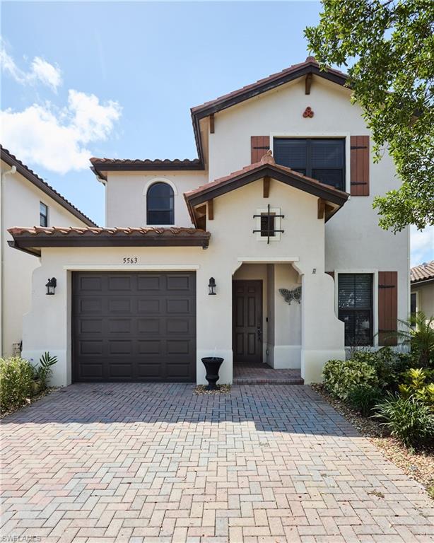 5563 Useppa Dr Property Photo 1