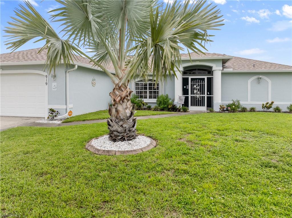 919 NW 6th PL Property Photo 1