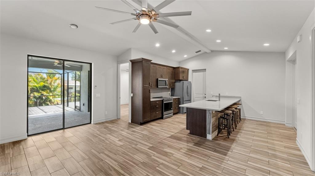 8720 Cypress Lake Dr Property Photo 11